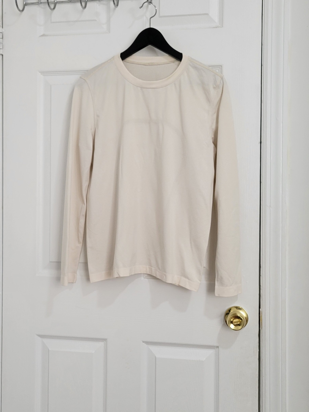 Lululemon  Long-Sleeve